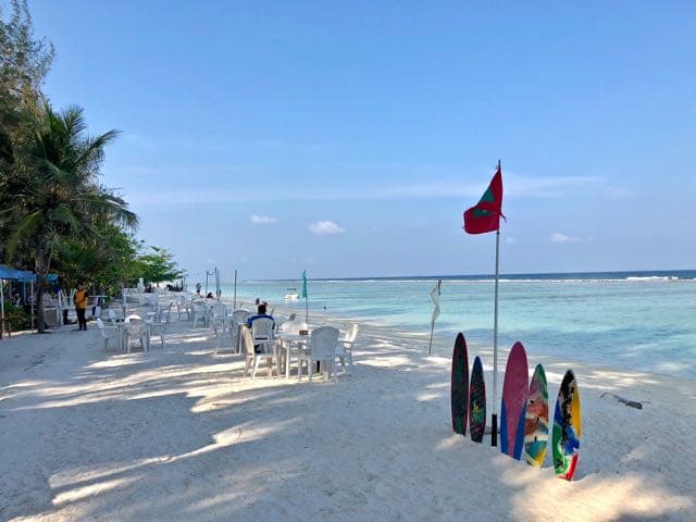 Explore the Maldives on a Budget  Tips for an Affordable Getaway photo 2