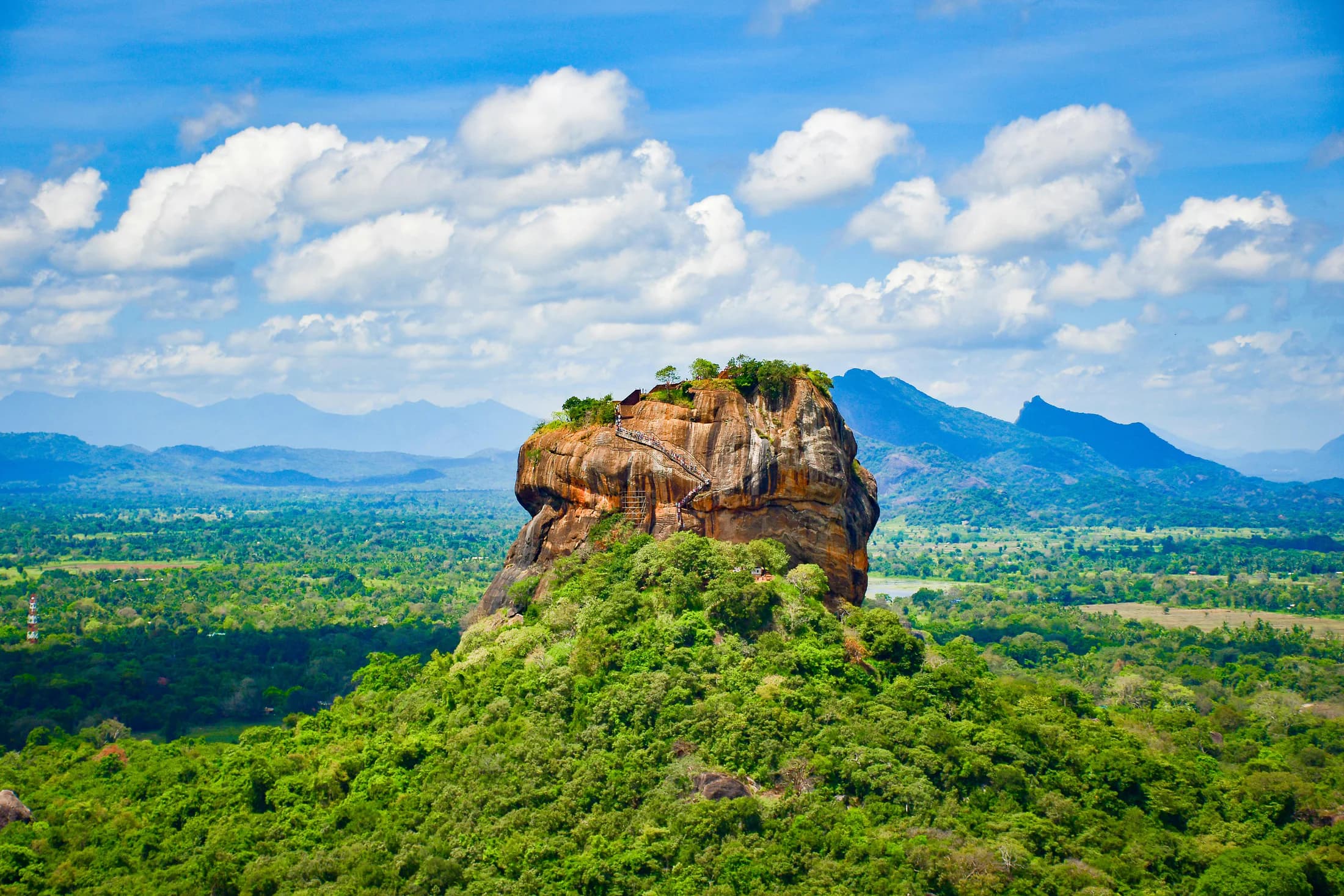Island of a Thousand Experiences – 07 Days Across Sri Lanka